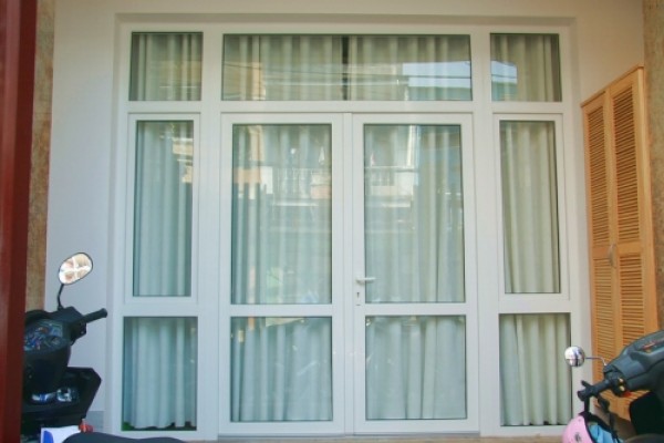 Vì sao nên chọn cửa nhôm kính cho các công trình xây dựng?
