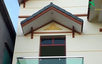 Tay vịn nhôm Xingfa - Lựa chọn hoàn hảo cho cầu thang, lan can kính