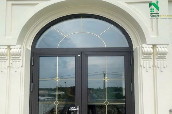 Cửa đi mở quay 2 cánh nhôm Xingfa chính hãng, giá tốt