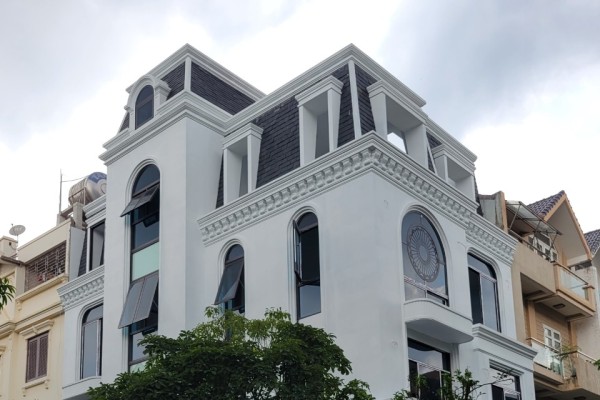 GỢI Ý CÁC MẪU CỬA ĐƯỢC YÊU THÍCH CHO KIẾN TRÚC NHÀ NĂM 2026