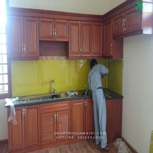 Kính Ốp Bếp Tại Chương Mỹ – Giải Pháp Sang Trọng, Dễ Vệ Sinh, Bền Đẹp