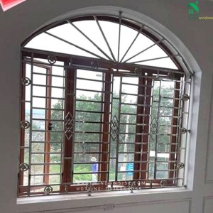 Chấn song inox 304 cho cửa sổ nhà ở tại Chương Mỹ – Bền đẹp, an toàn, phù hợp nhà truyền thống