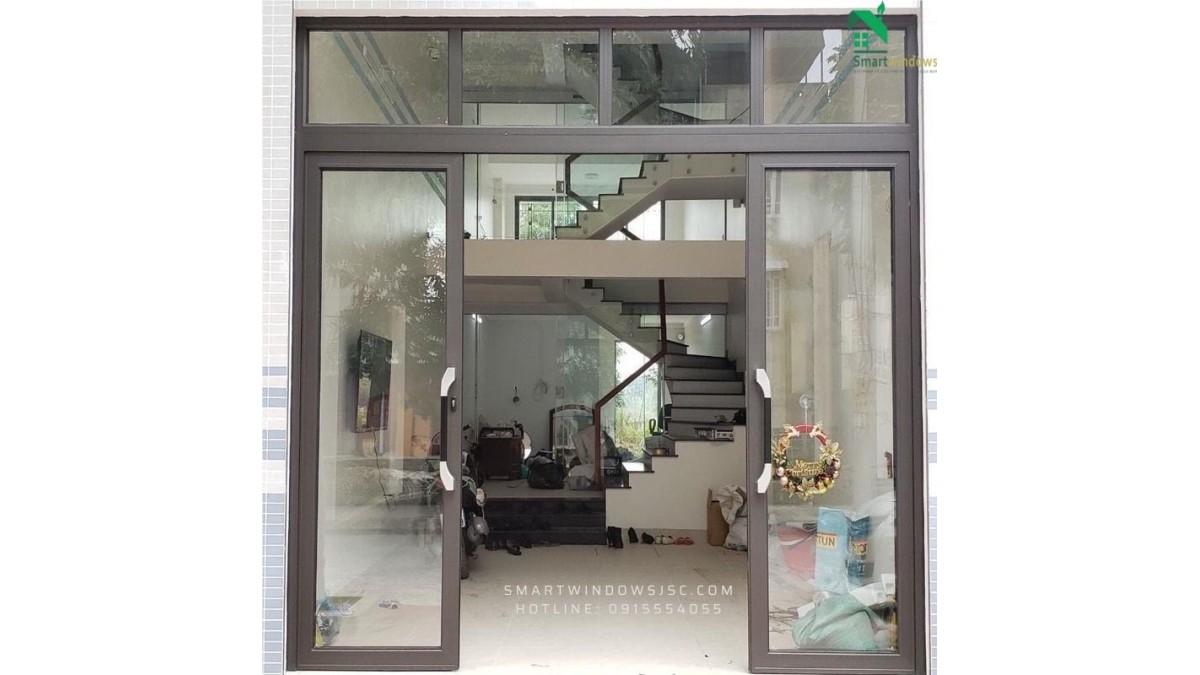 Cửa lùa trượt quay hiện đại cho nhà phố tại Tuyên Quang