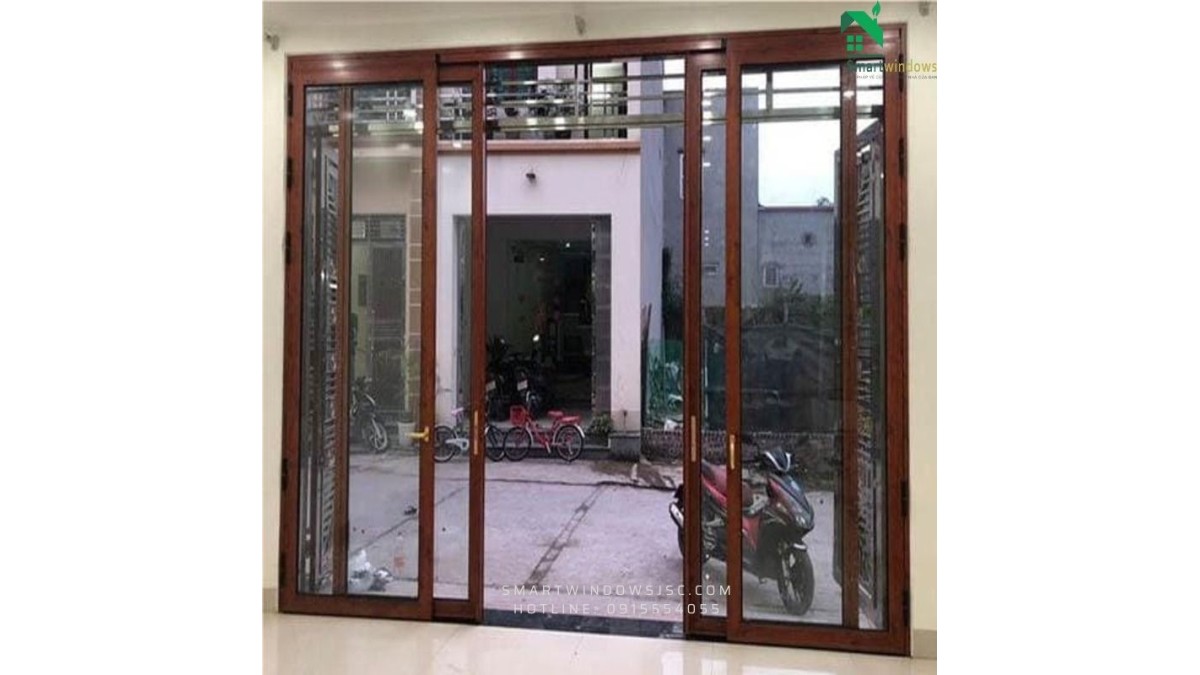 Cửa lùa trượt quay hiện đại cho nhà phố tại Tuyên Quang