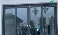Cửa lùa trượt quay hiện đại cho nhà phố tại Hà Giang
