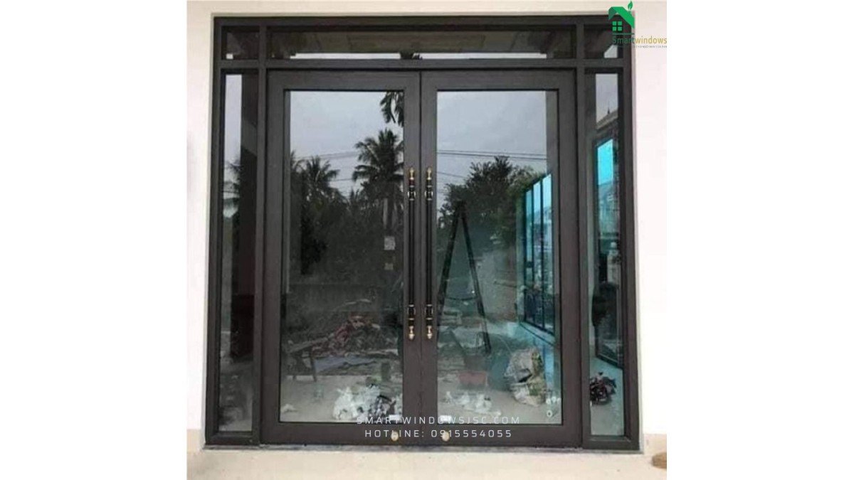 Cửa nhôm thủy lực Mỹ Đức – Giải pháp bền đẹp cho nhà vườn & nhà truyền thống